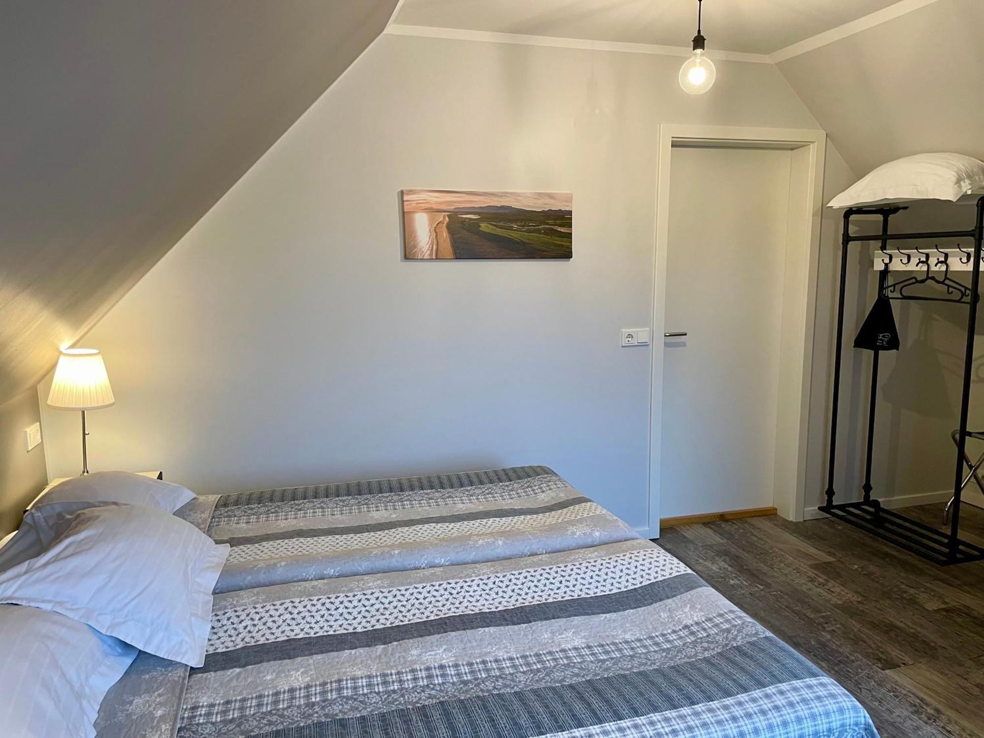 Akkeri Guesthouse Stykkishólmur Стая снимка
